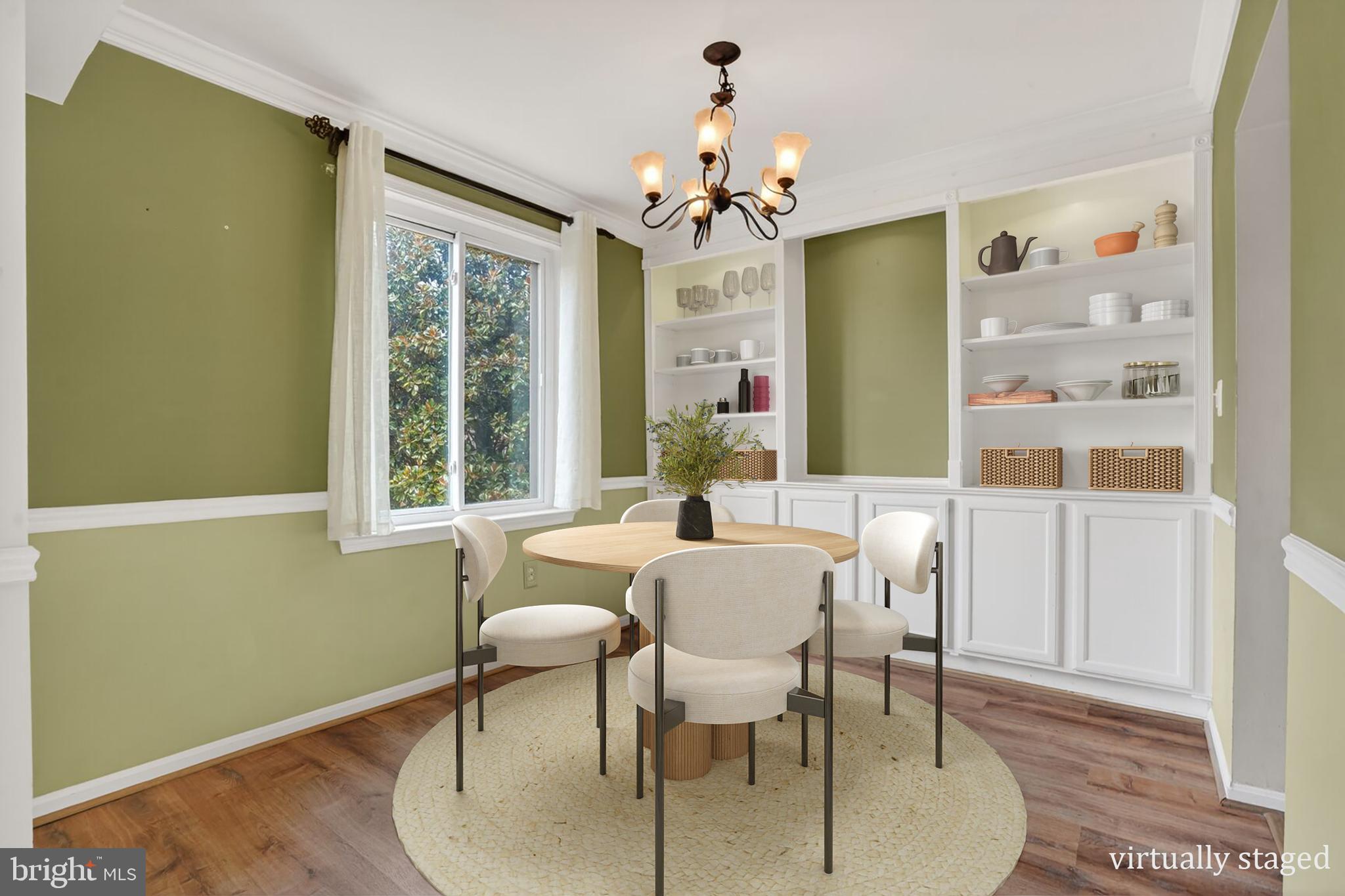 9702 KINGSBRIDGE DRIVE 202