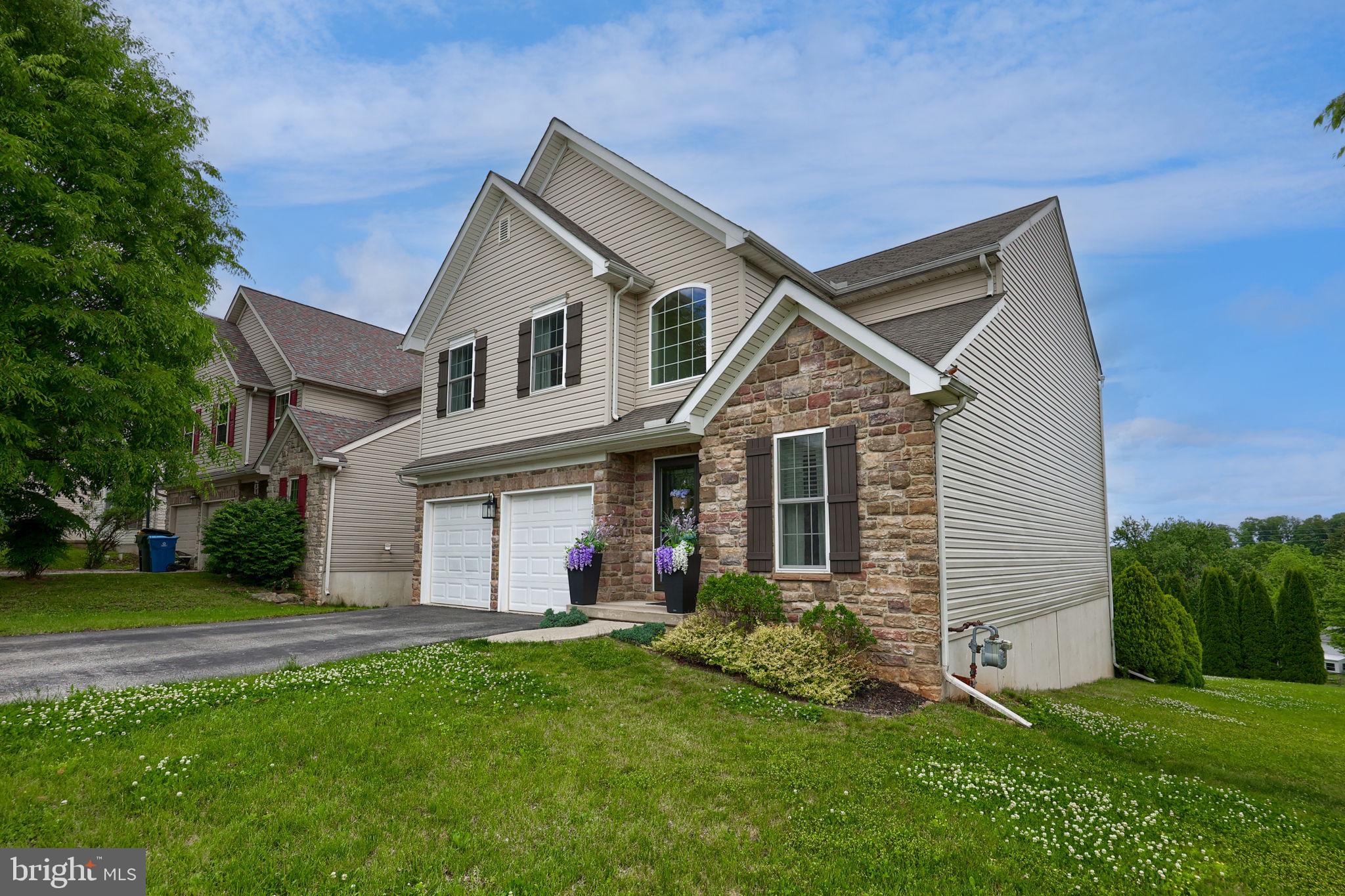 745 THOMAS ARMOR DRIVE