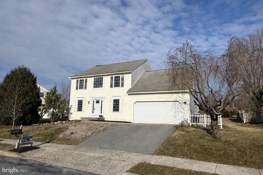 Beautifully remodeled 4‑bed, 2.5‑bath home in the Schuylkill Valley School District, offering modern finishes throughout. The brand‑new kitchen features granite countertops, new cabinetry, and stainless steel appliances, flowing seamlessly into the refreshed living spaces. All 2.5 bathrooms have been fully remodeled, and the entire home showcases new flooring and replaced windows, creating a bright, updated interior from top to bottom.
Step outside to a spacious deck overlooking a large, flat backyard—perfect for gatherings, play, or future outdoor projects. The property also includes a two‑car garage and sits within a desirable community close to local amenities.
A move‑in‑ready home with extensive upgrades and standout curb appeal.