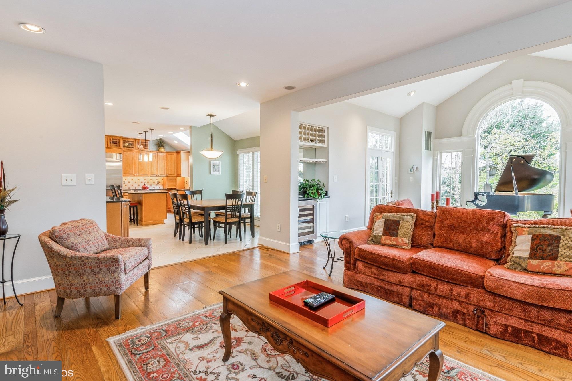 TIMBERLAWN - Residential