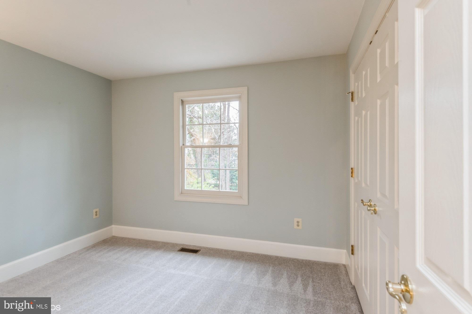 TIMBERLAWN - Residential