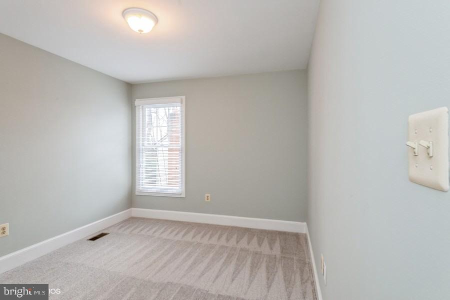 TIMBERLAWN - Residential