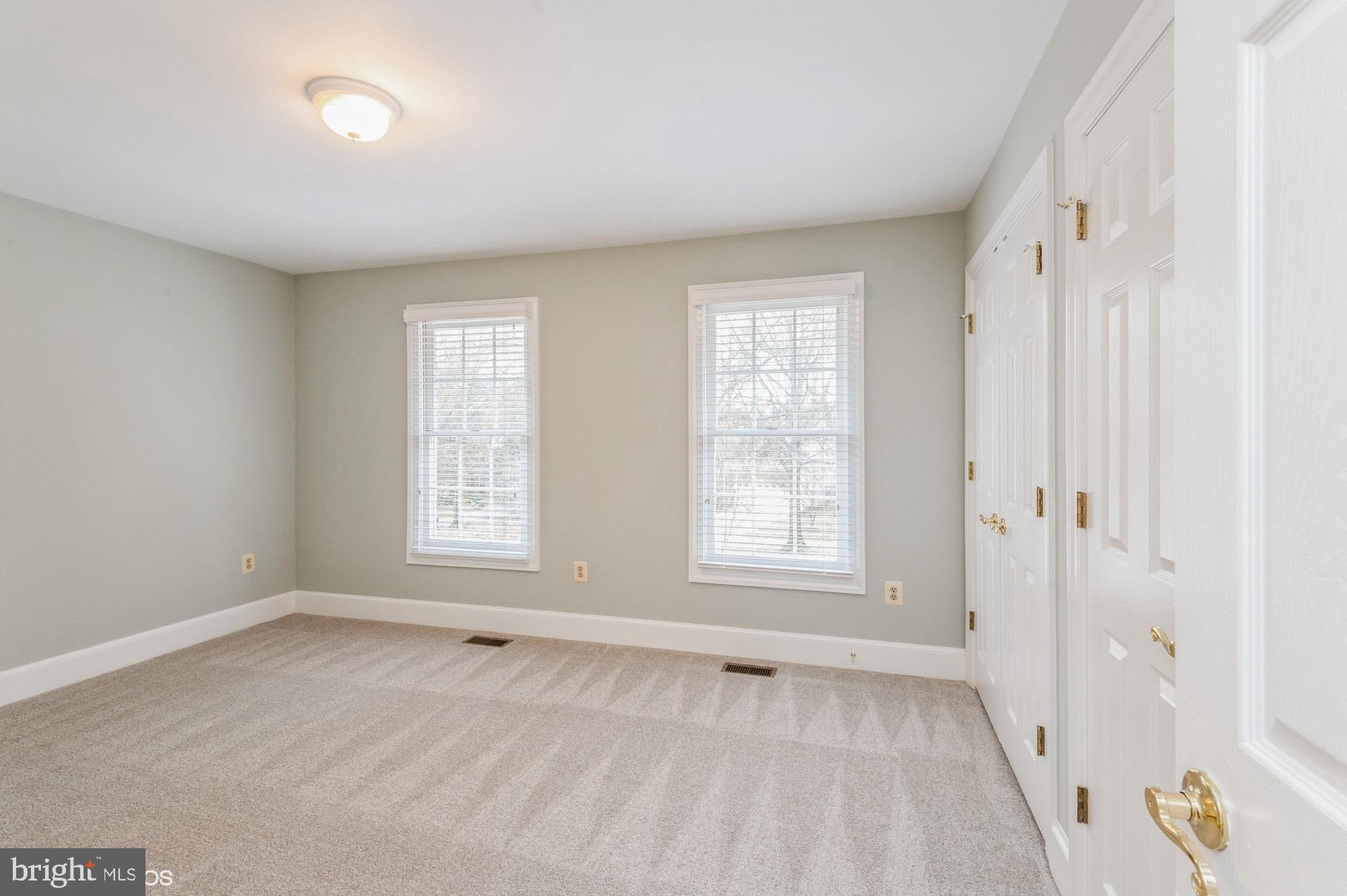 TIMBERLAWN - Residential