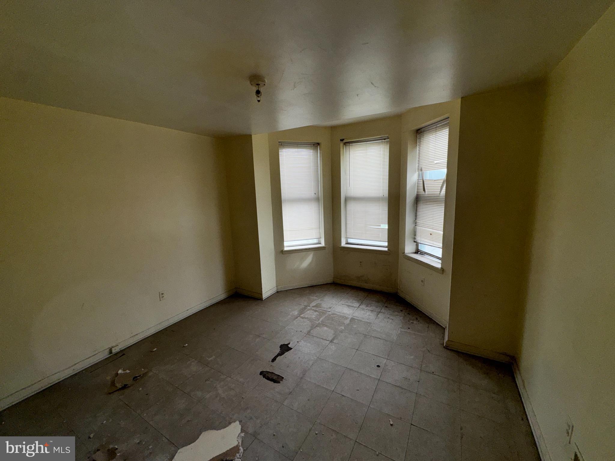 ARLINGTON - Residential