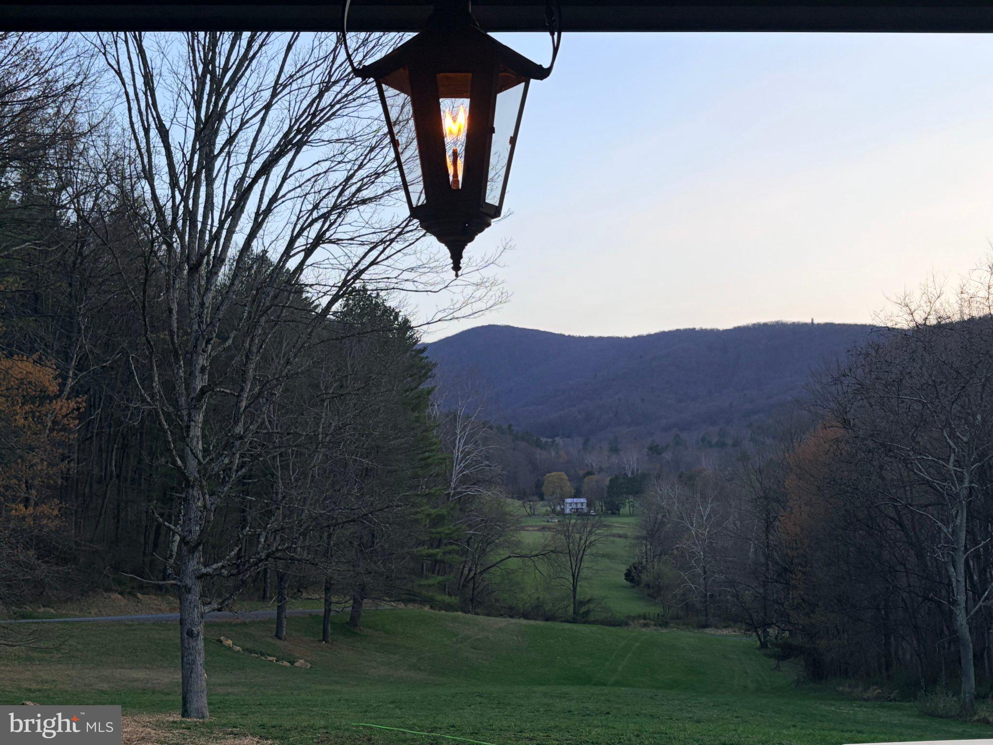 SHENANDOAH WOODLANDS - Residential