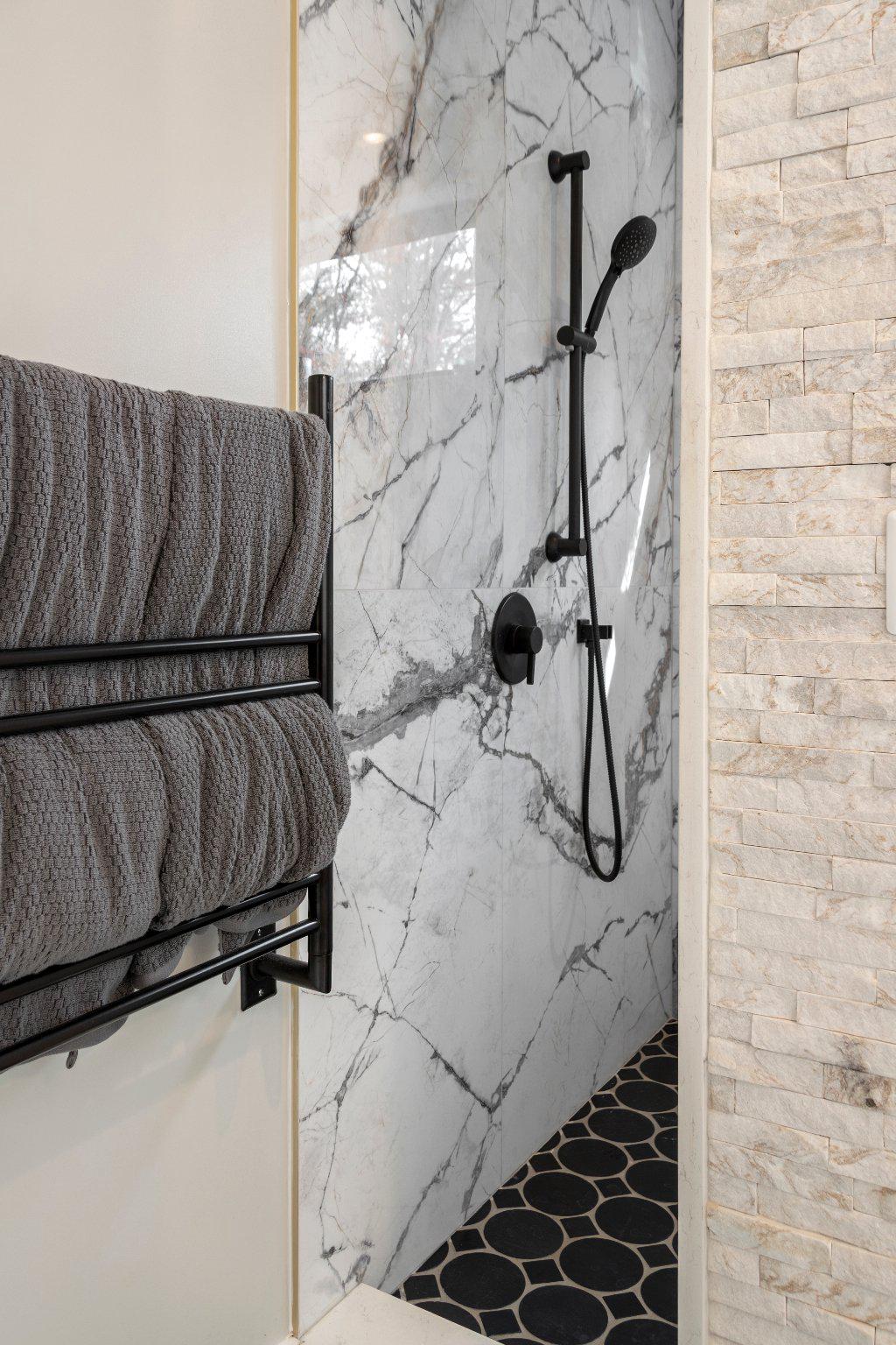 SHENANDOAH WOODLANDS - Residential