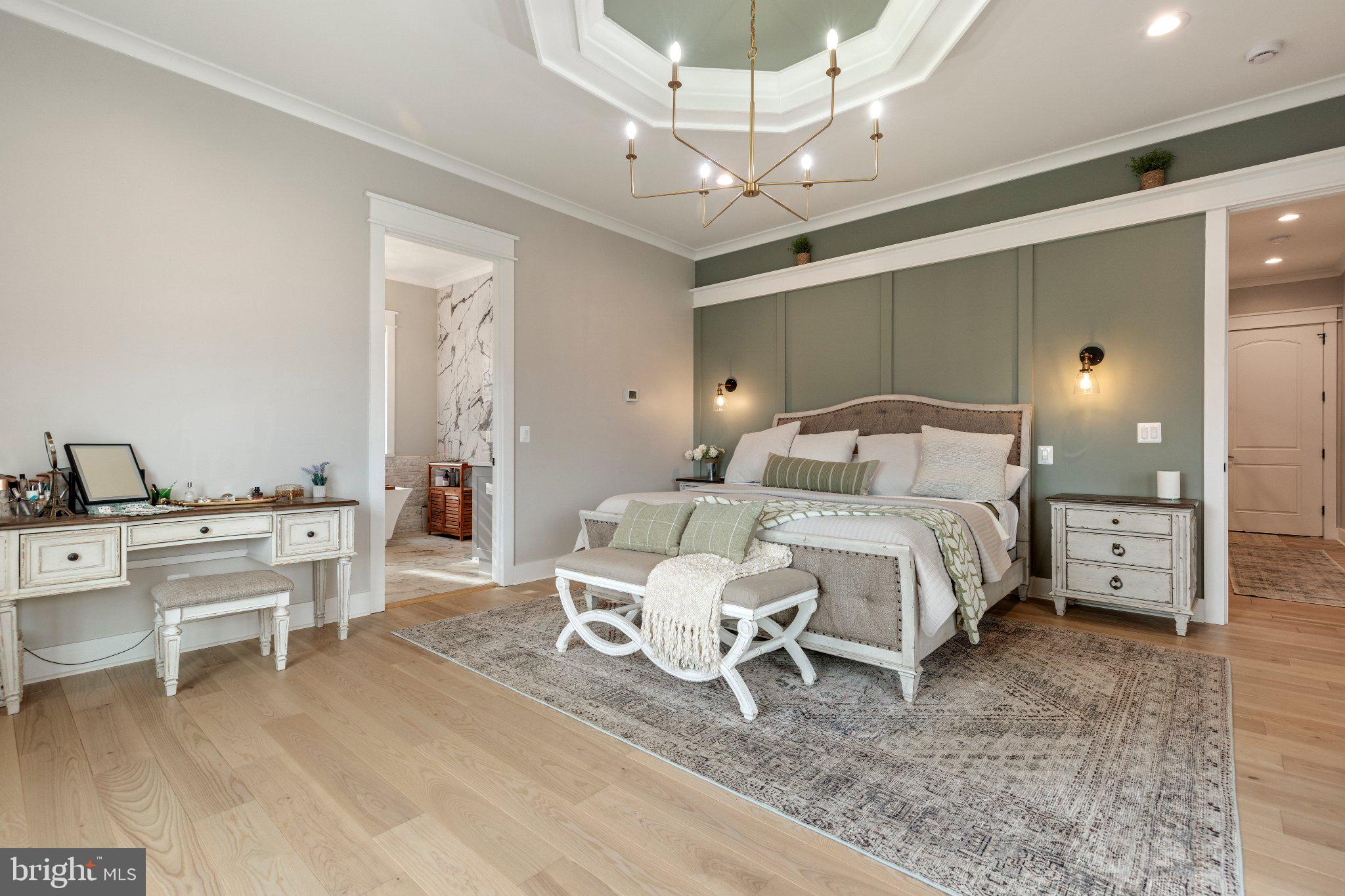 SHENANDOAH WOODLANDS - Residential