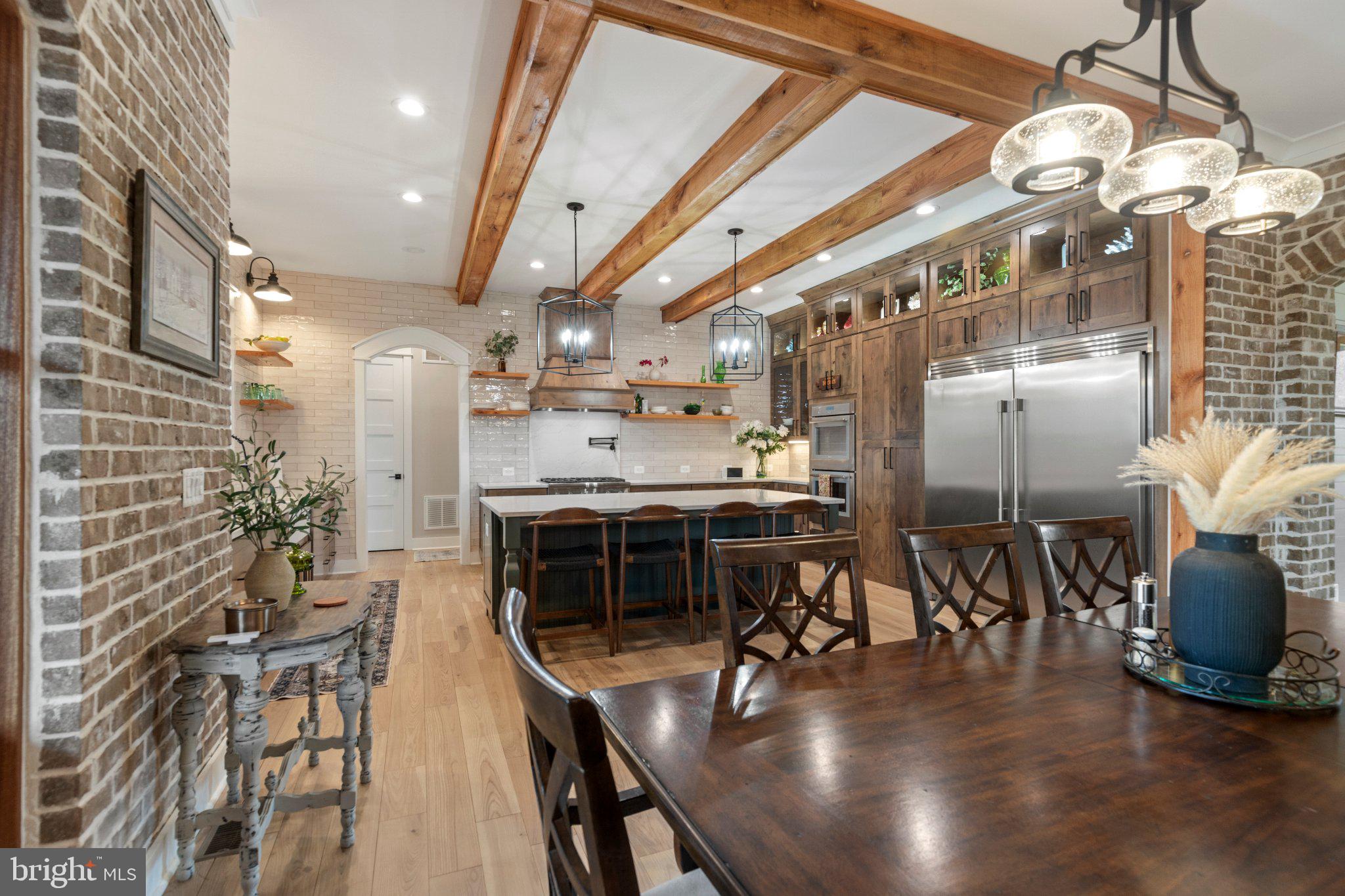 SHENANDOAH WOODLANDS - Residential