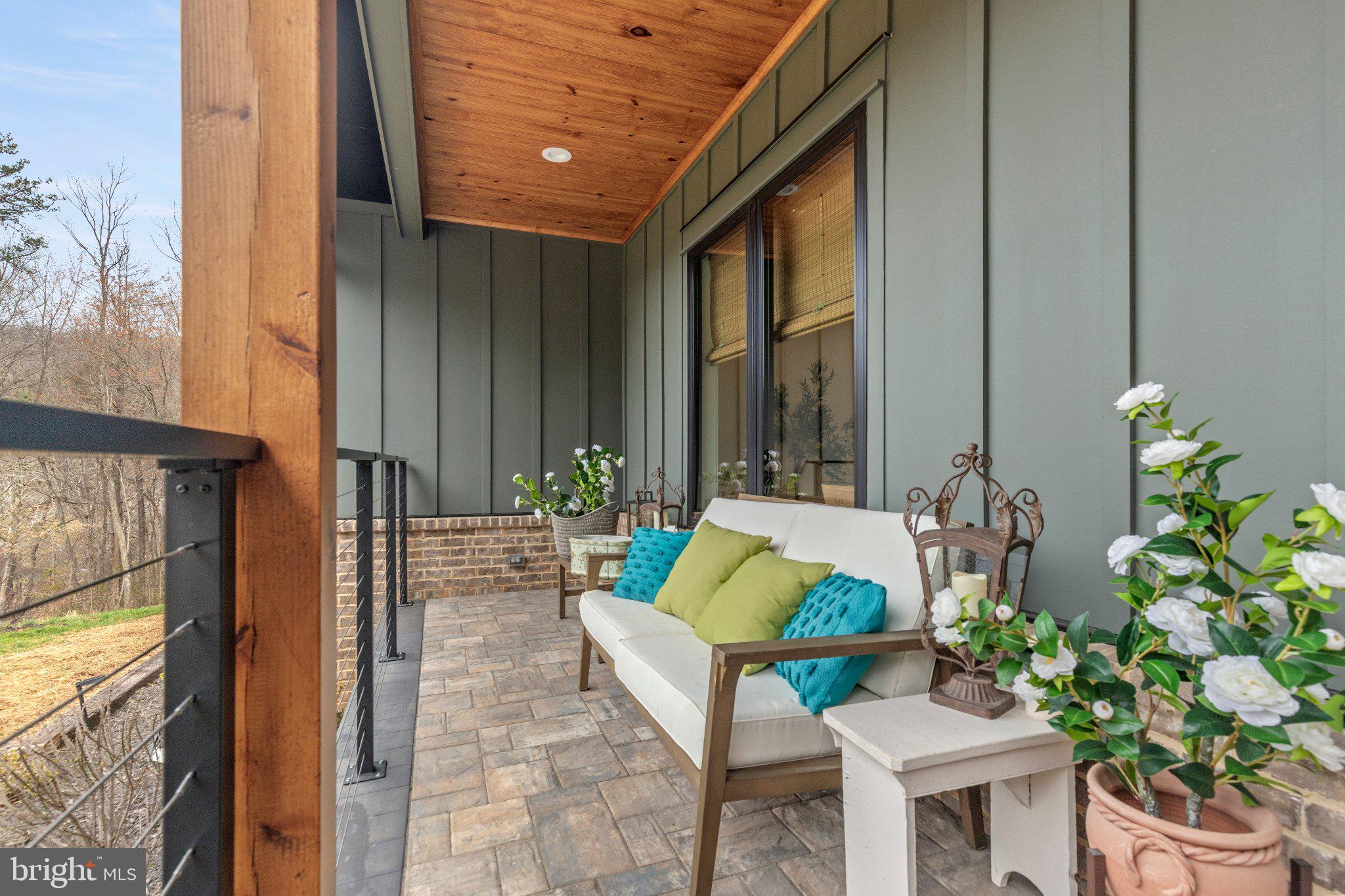 SHENANDOAH WOODLANDS - Residential