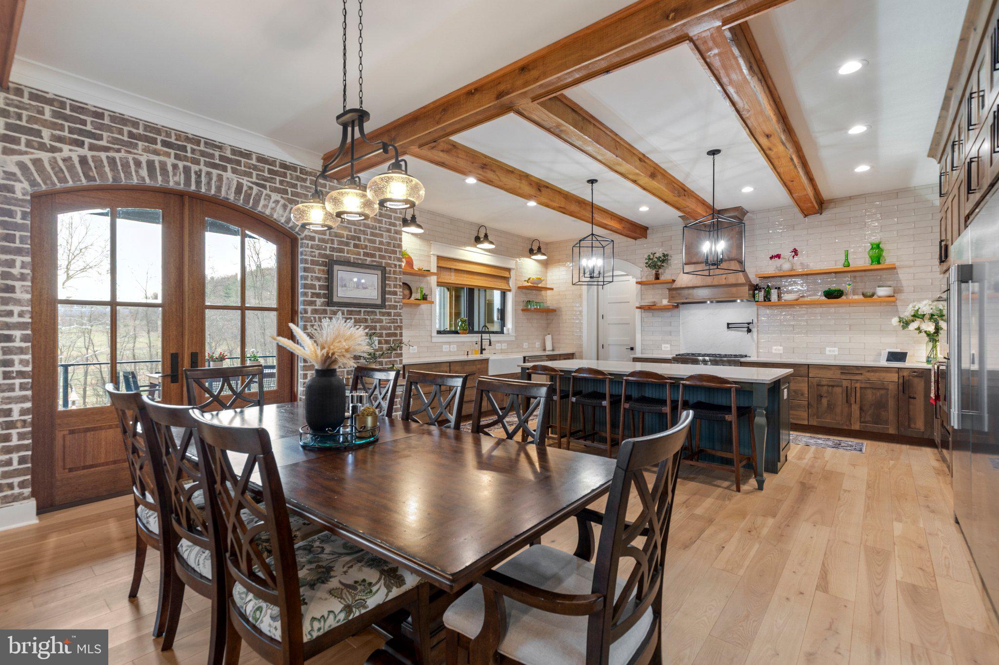 SHENANDOAH WOODLANDS - Residential