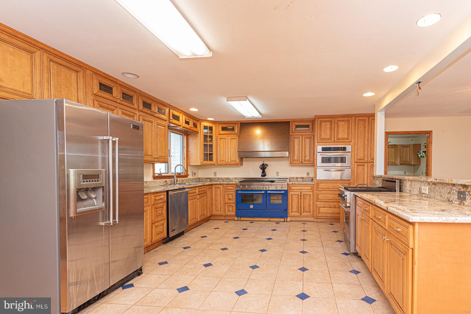 32810 LONGRIDGE ROAD