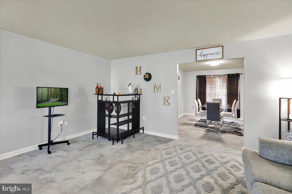 1016 JOSEPHINE DRIVE
