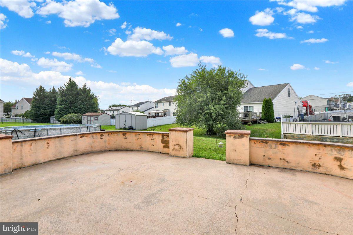 SAYLOR FARM - Residential