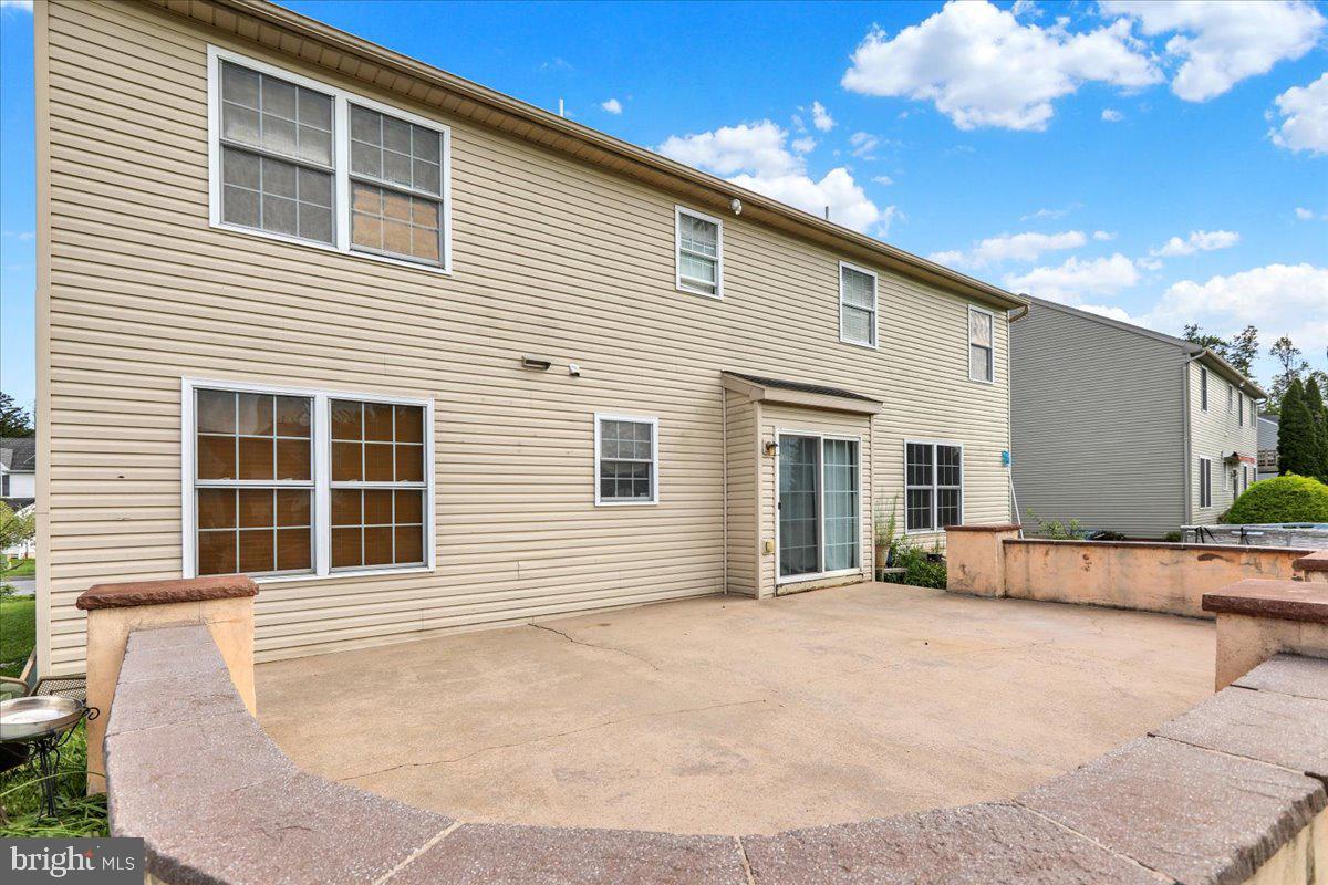 SAYLOR FARM - Residential