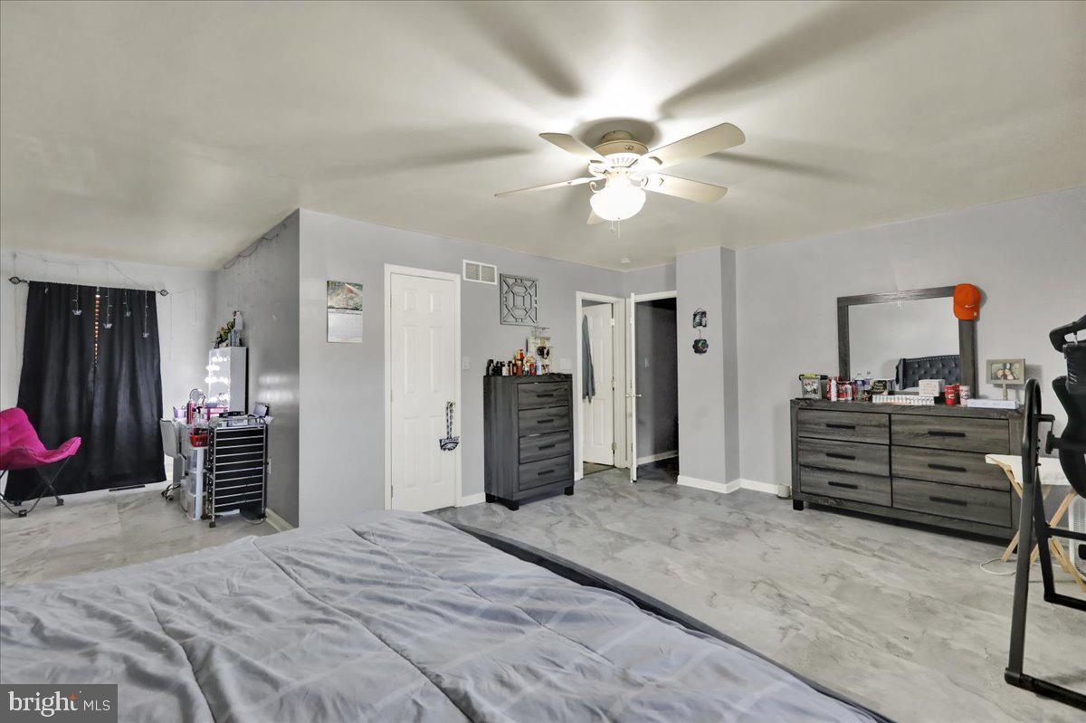 SAYLOR FARM - Residential