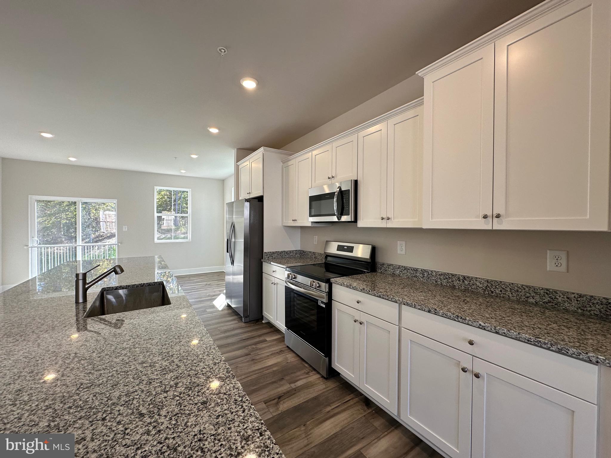 ST CHARLES - Residential