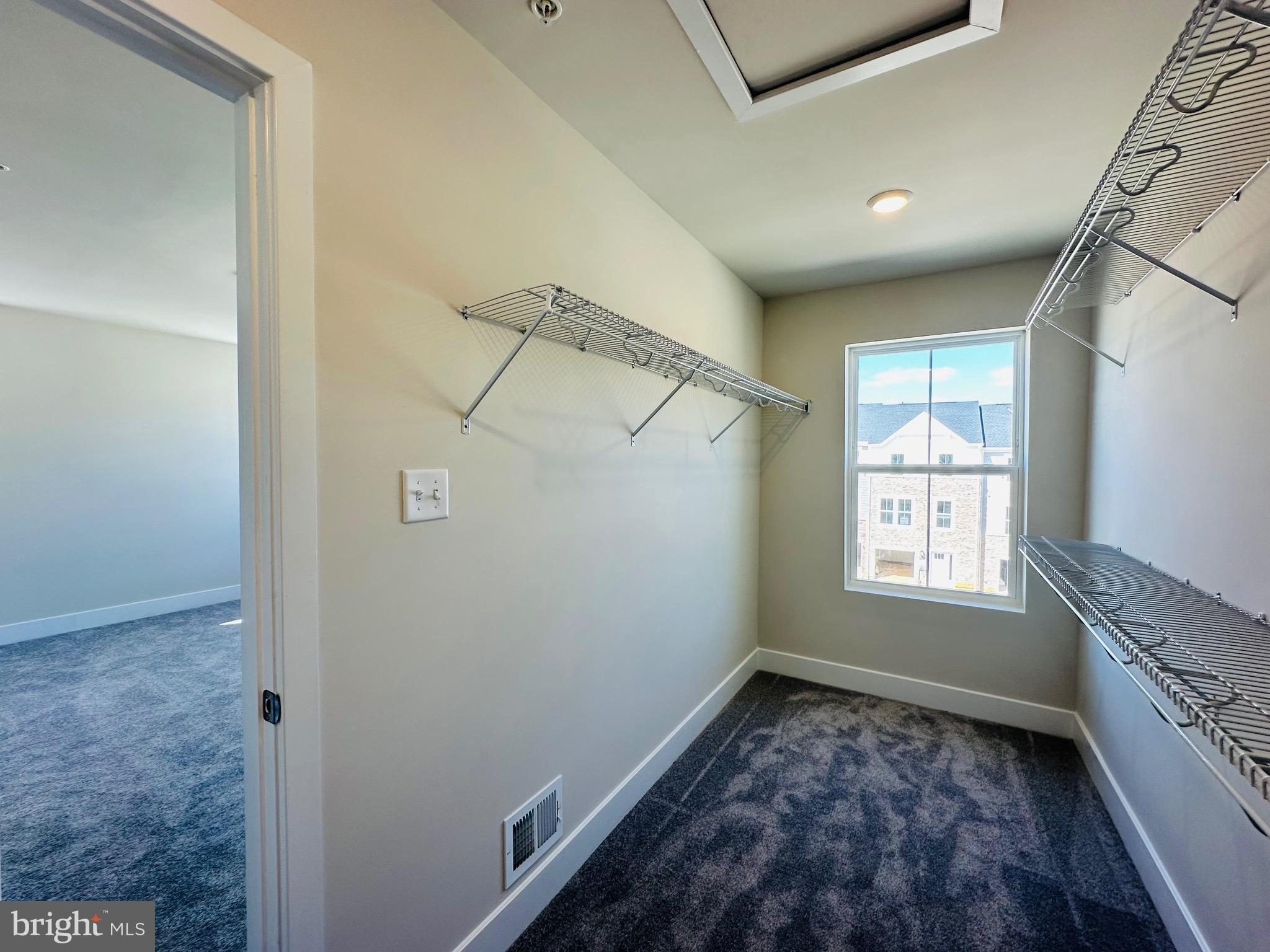 ST CHARLES - Residential