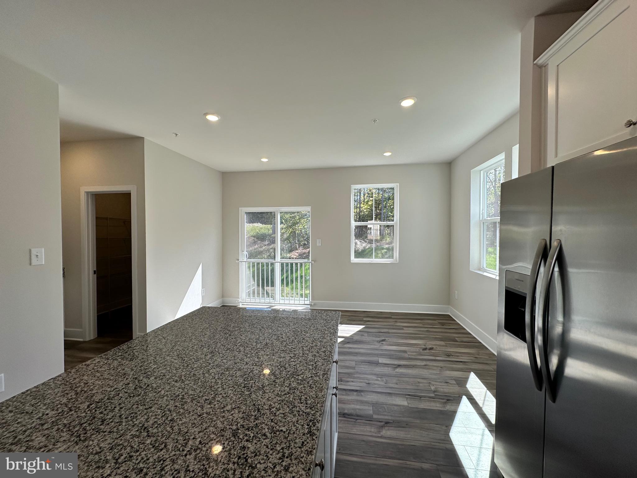 ST CHARLES - Residential