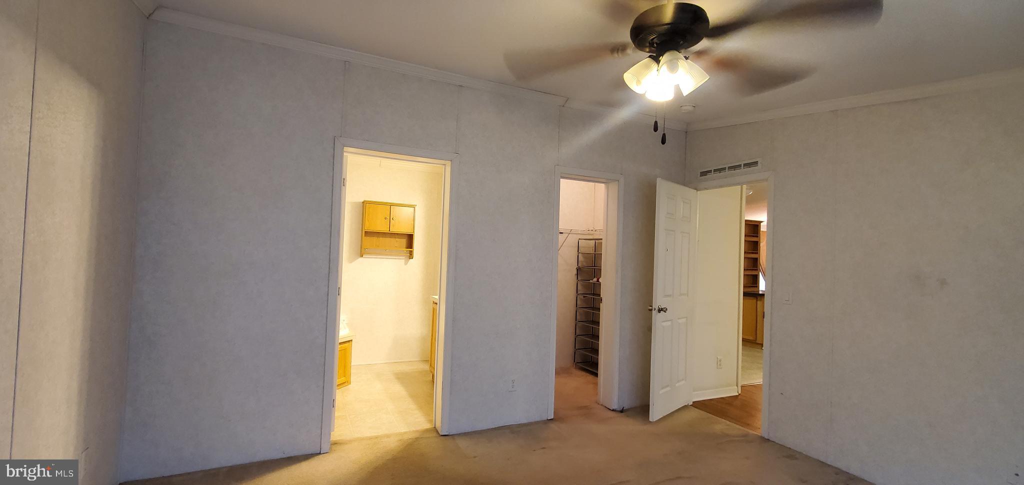 SHERWOOD FOREST - Residential