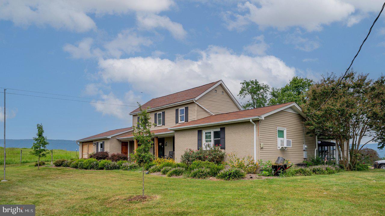 952 YAGERS ROAD