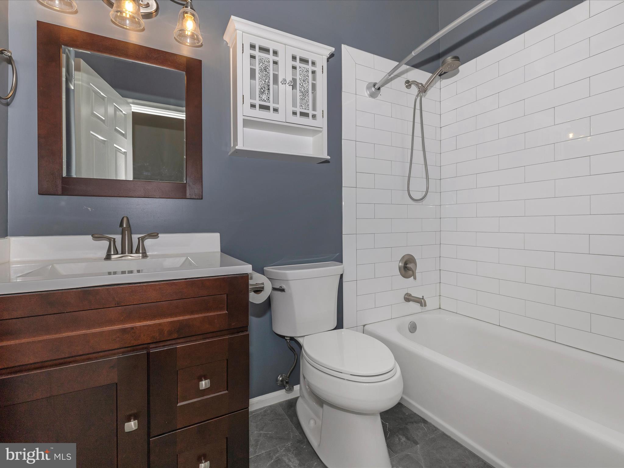 BALLENGER CREEK MEADOWS - Residential