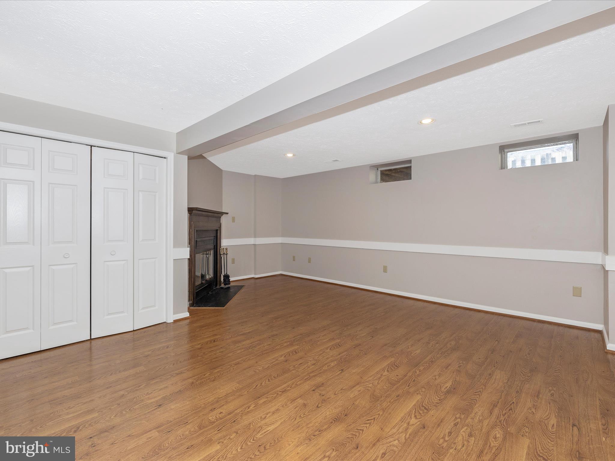 BALLENGER CREEK MEADOWS - Residential