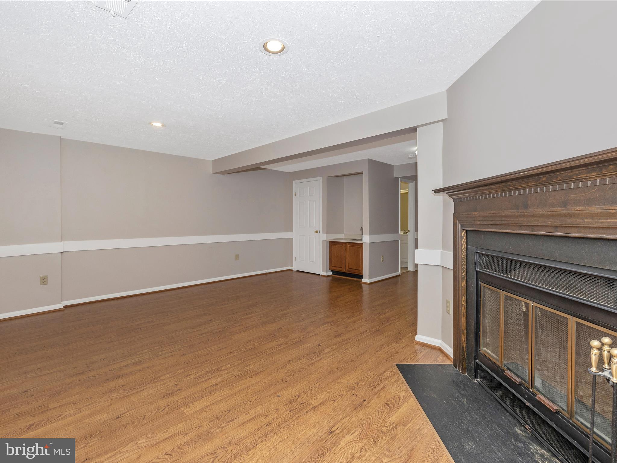 BALLENGER CREEK MEADOWS - Residential