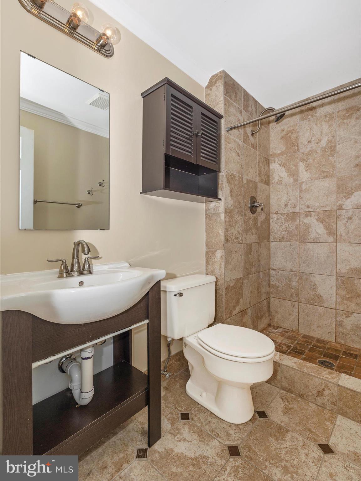 BALLENGER CREEK MEADOWS - Residential