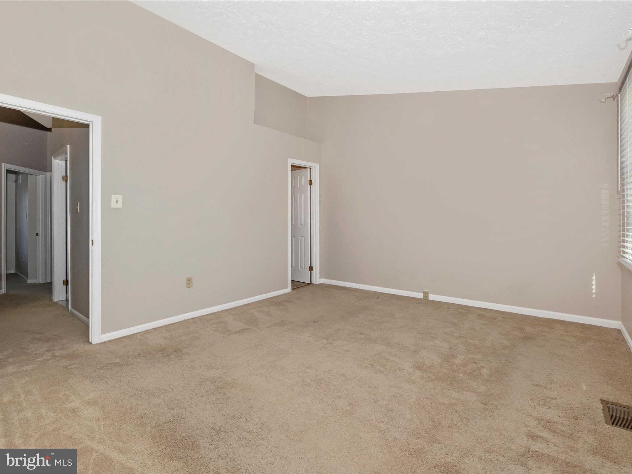 BALLENGER CREEK MEADOWS - Residential