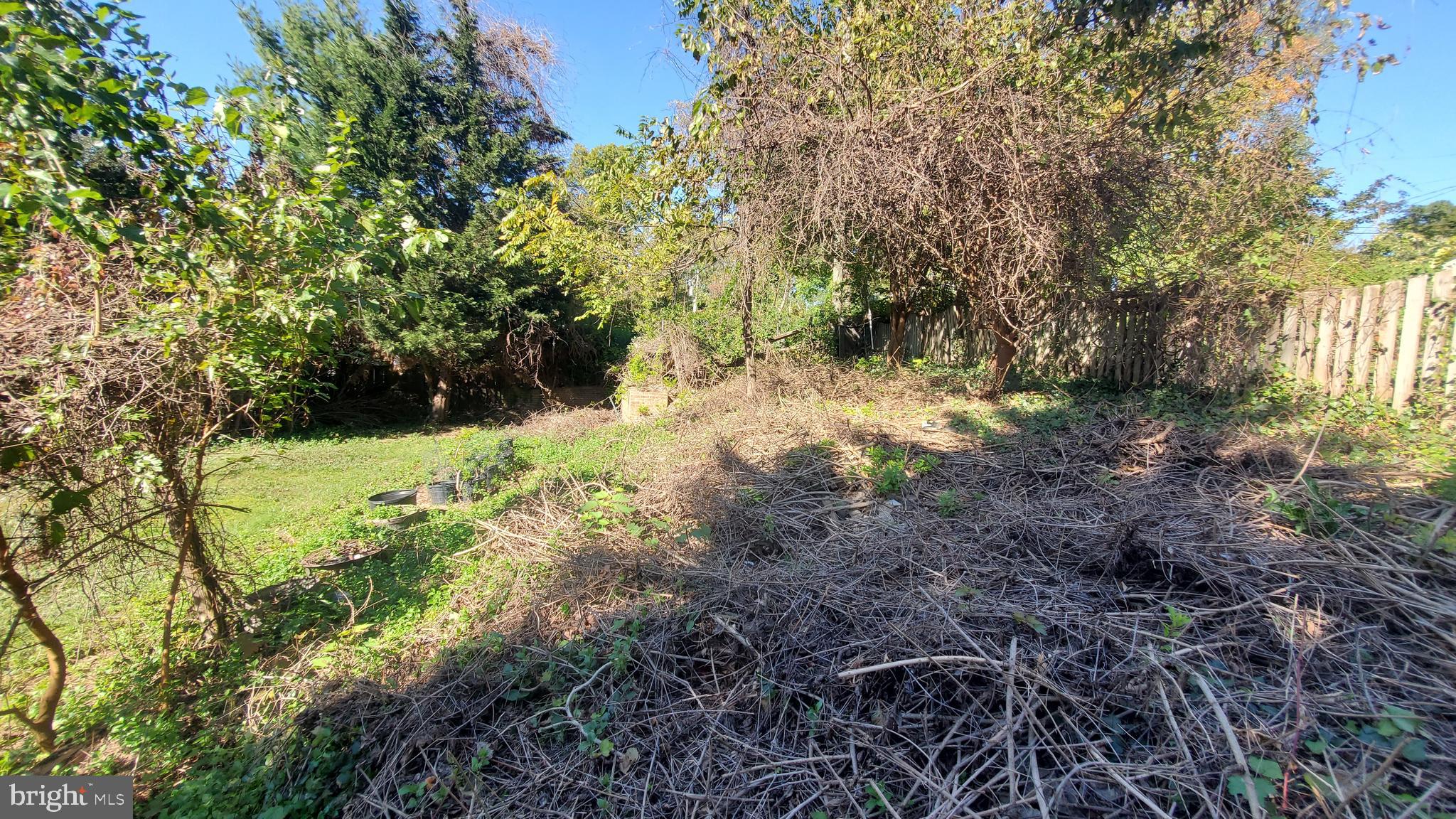 ELLISON HEIGHTS - Residential