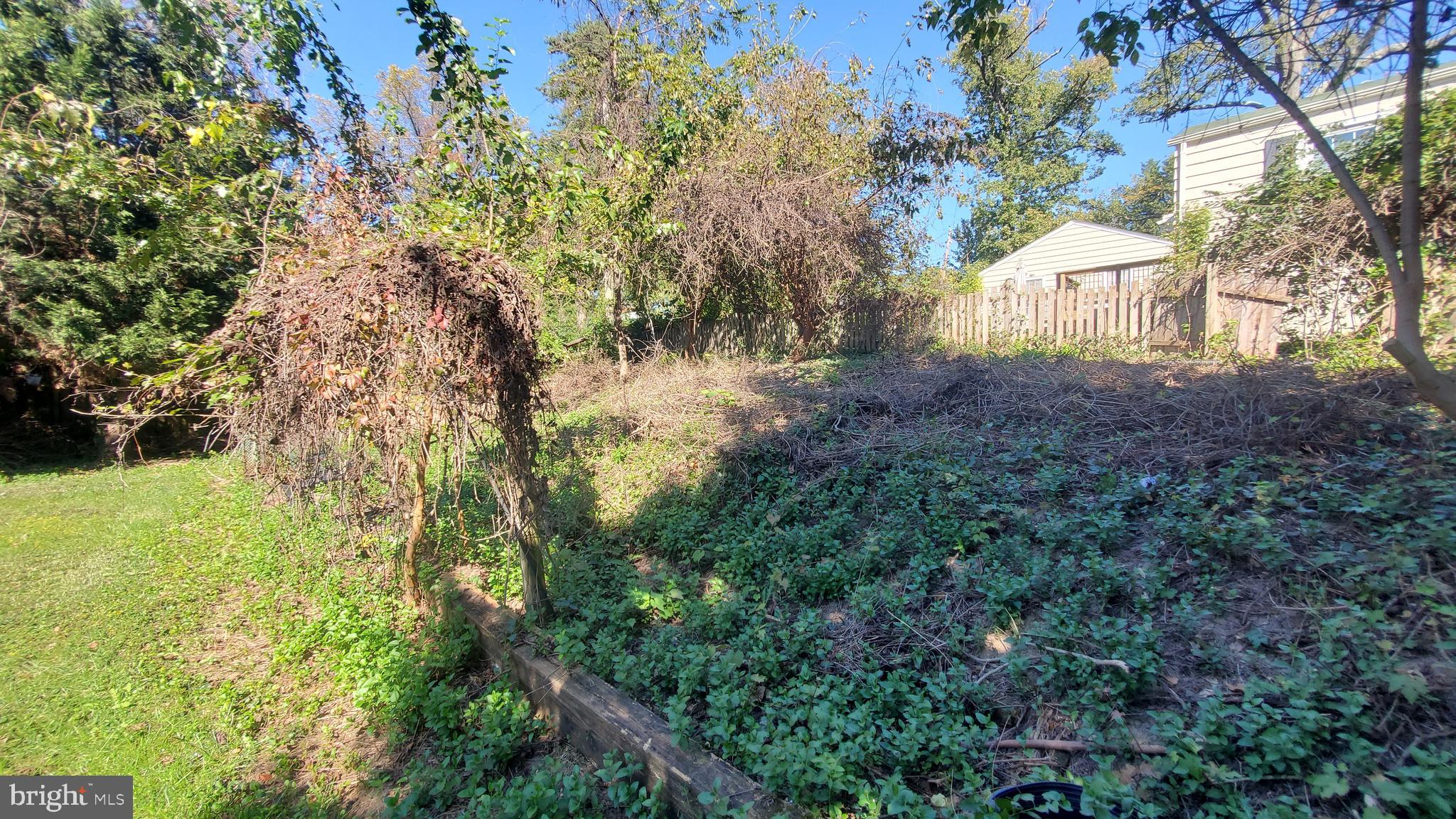 ELLISON HEIGHTS - Residential