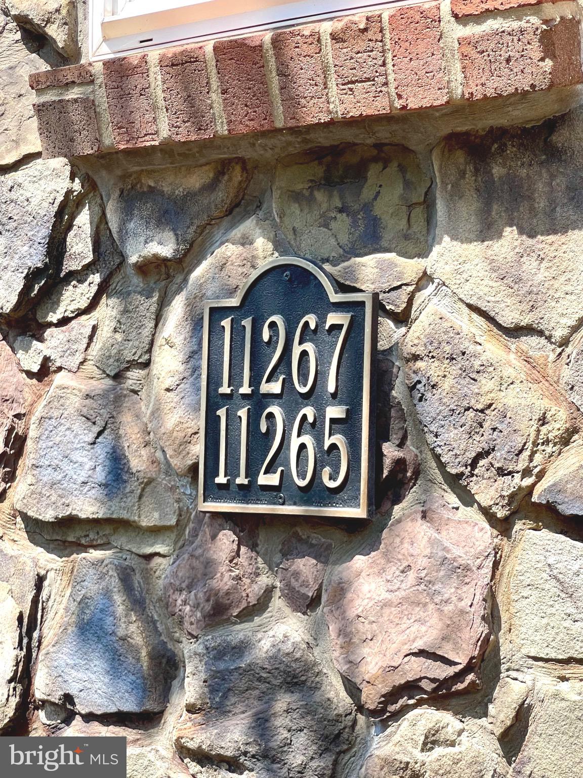 CHATSWORTH VILLAGE CONDO - Residential