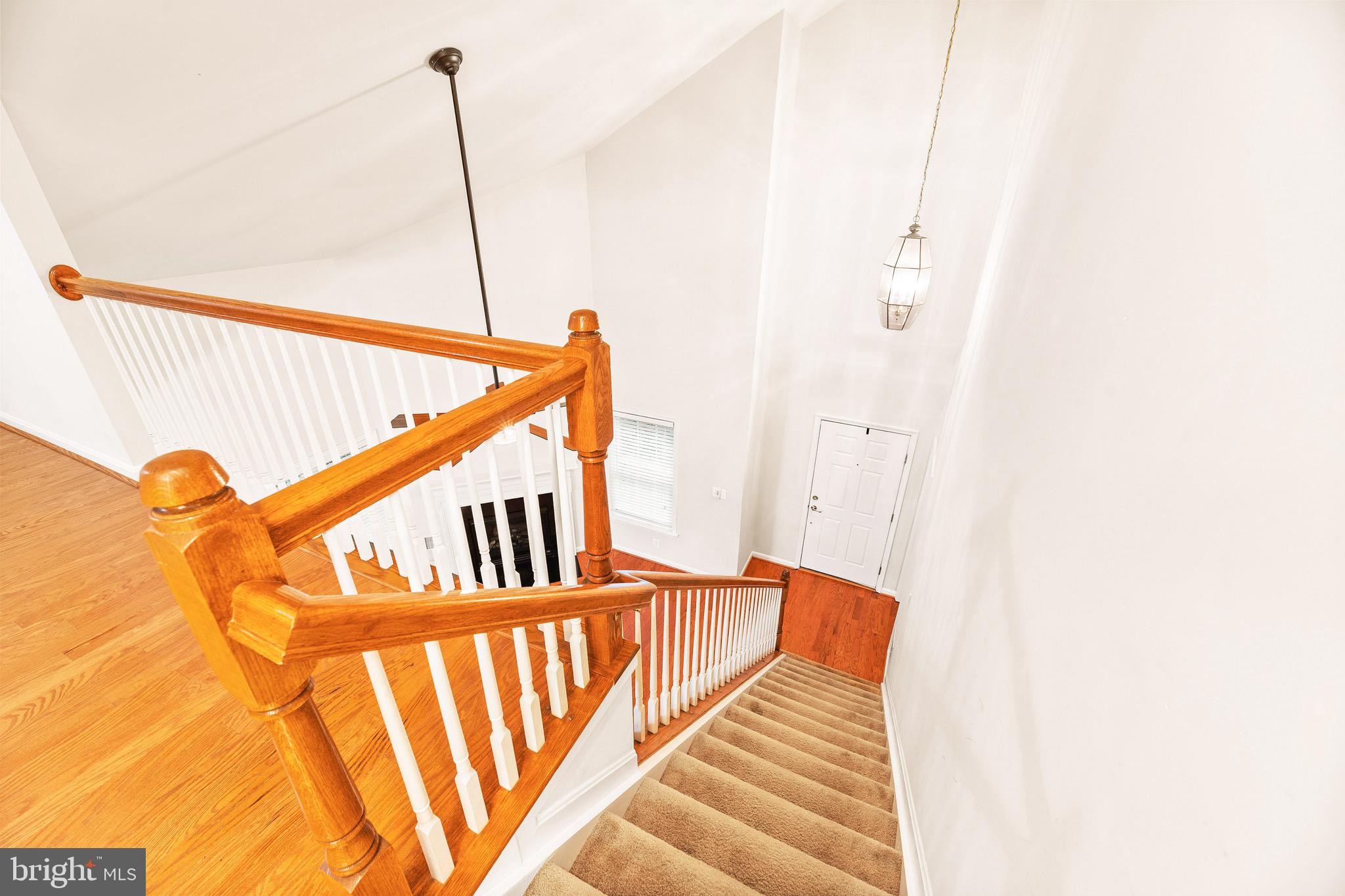 CHATSWORTH VILLAGE CONDO - Residential