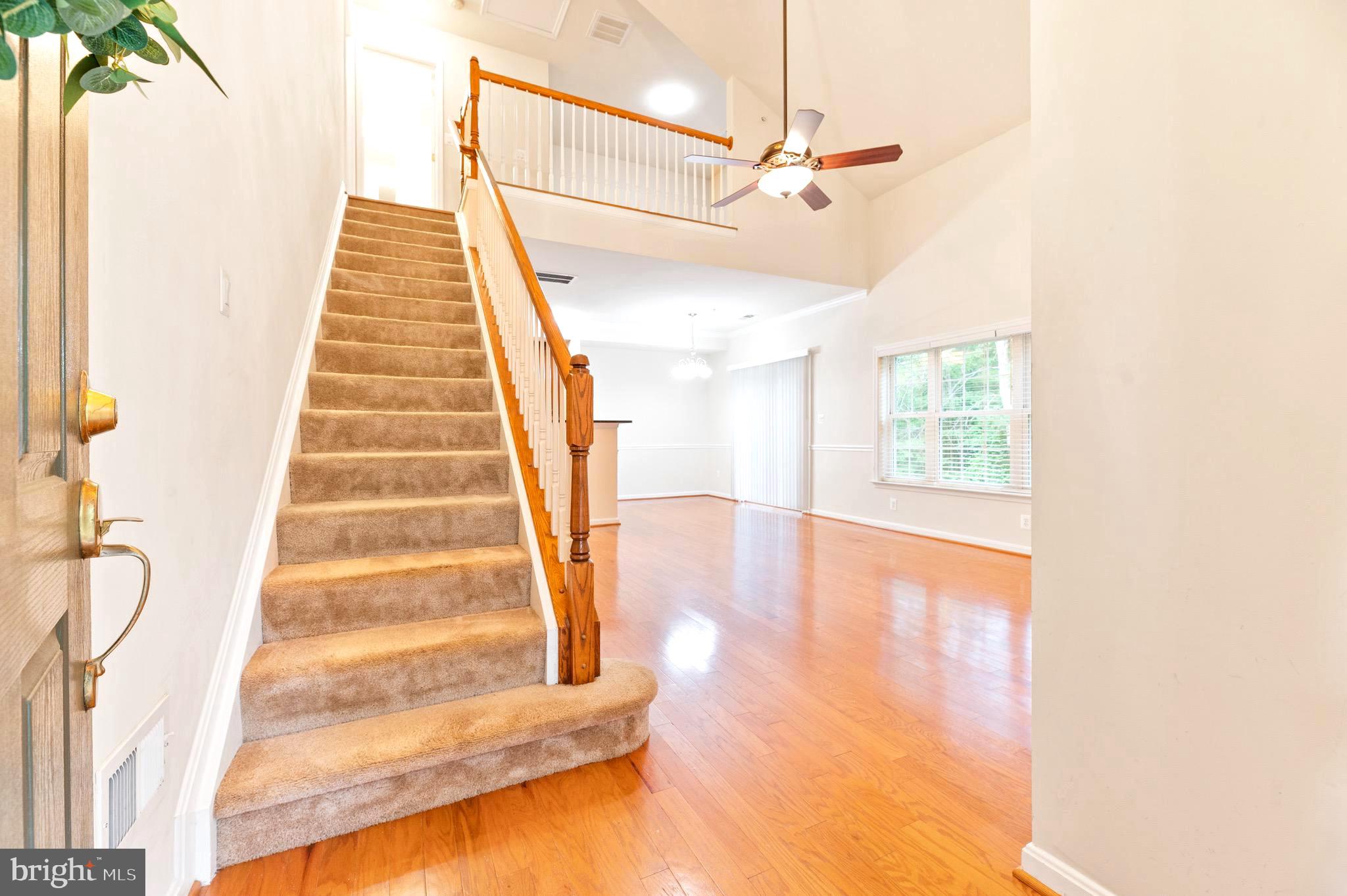 CHATSWORTH VILLAGE CONDO - Residential