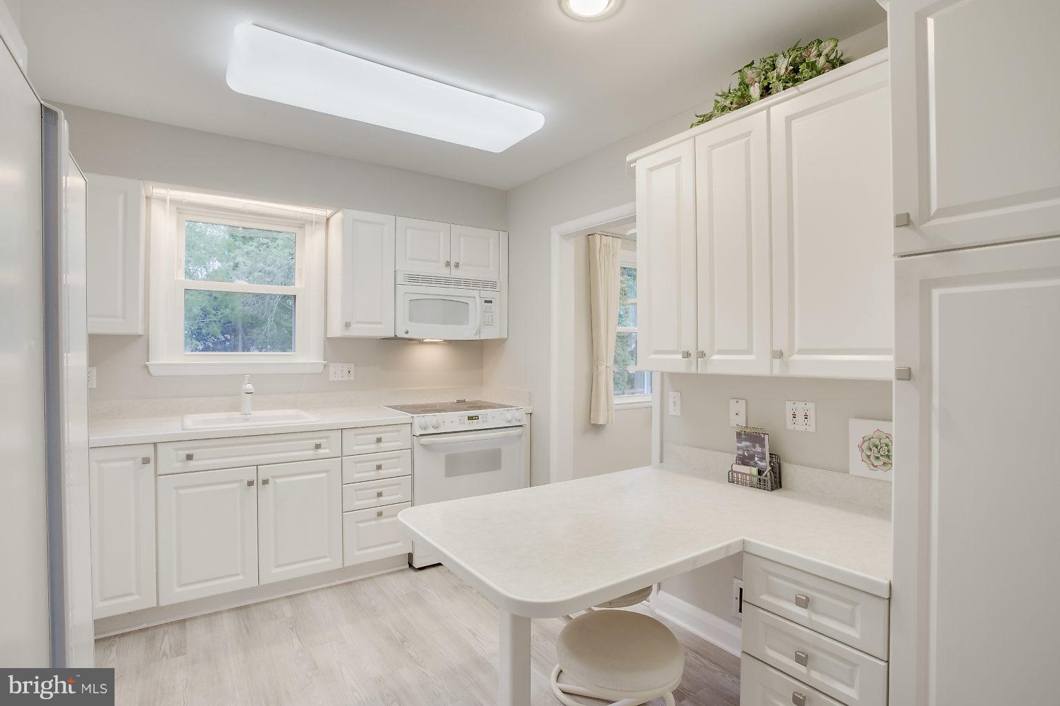 ROLLINGWOOD - Residential