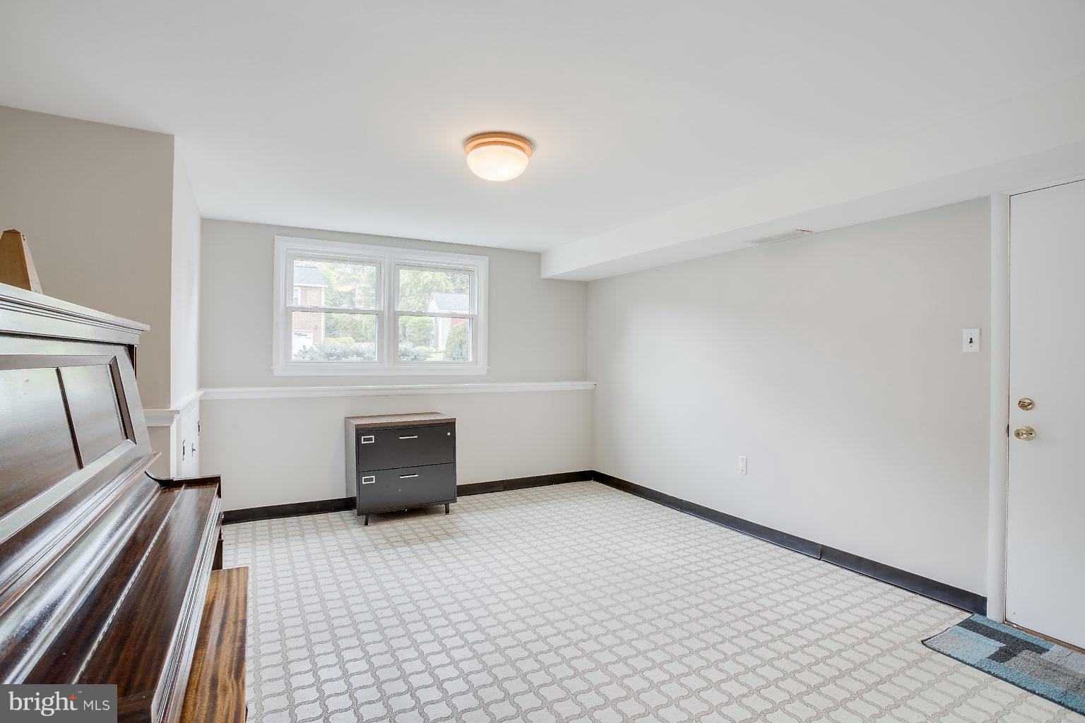 ROLLINGWOOD - Residential