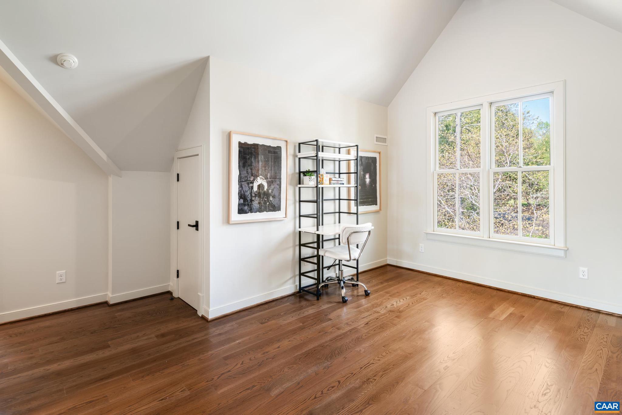 INGLECRESS - Residential