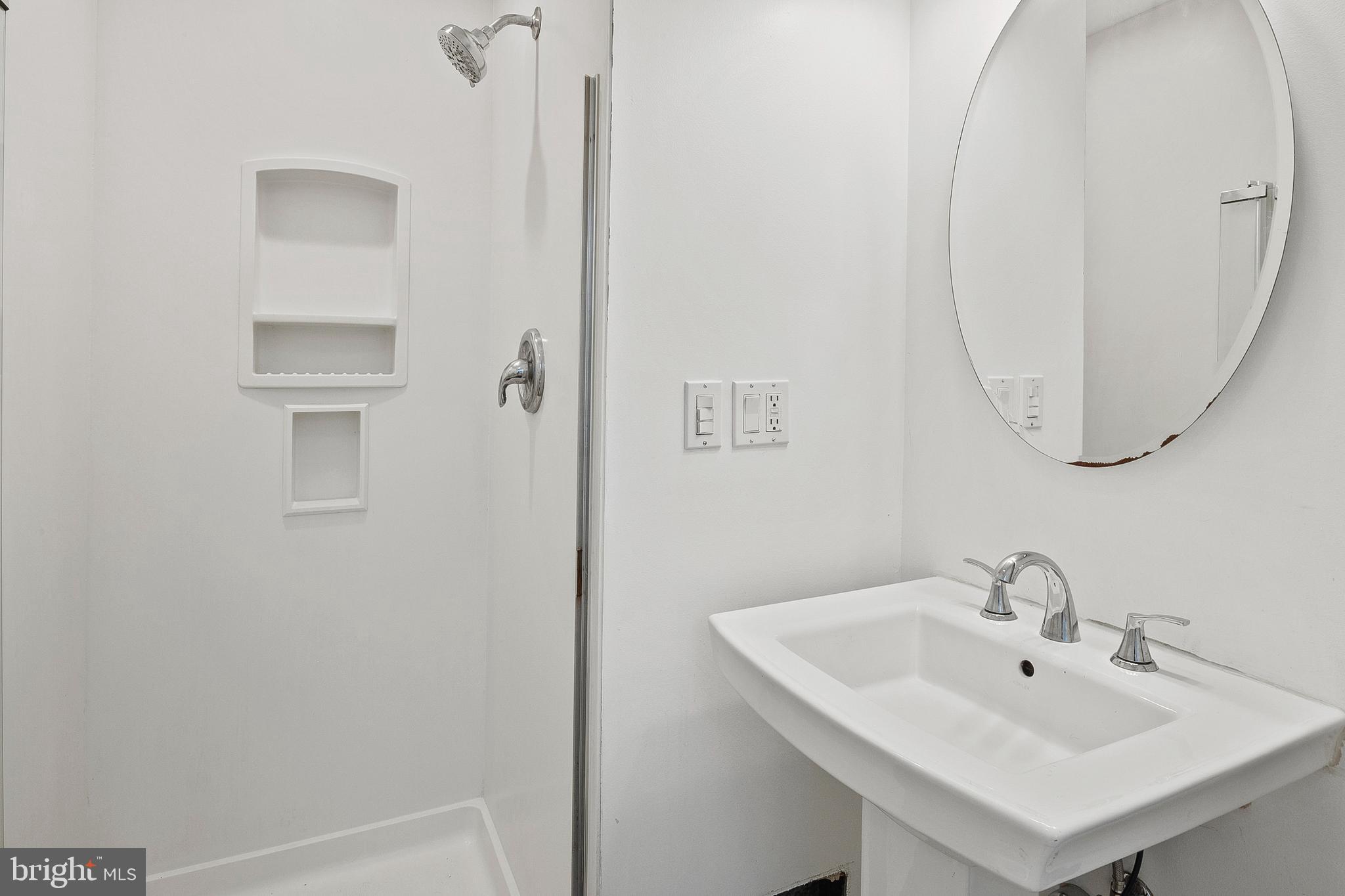 HOMESTEAD VILLAGE - Residential