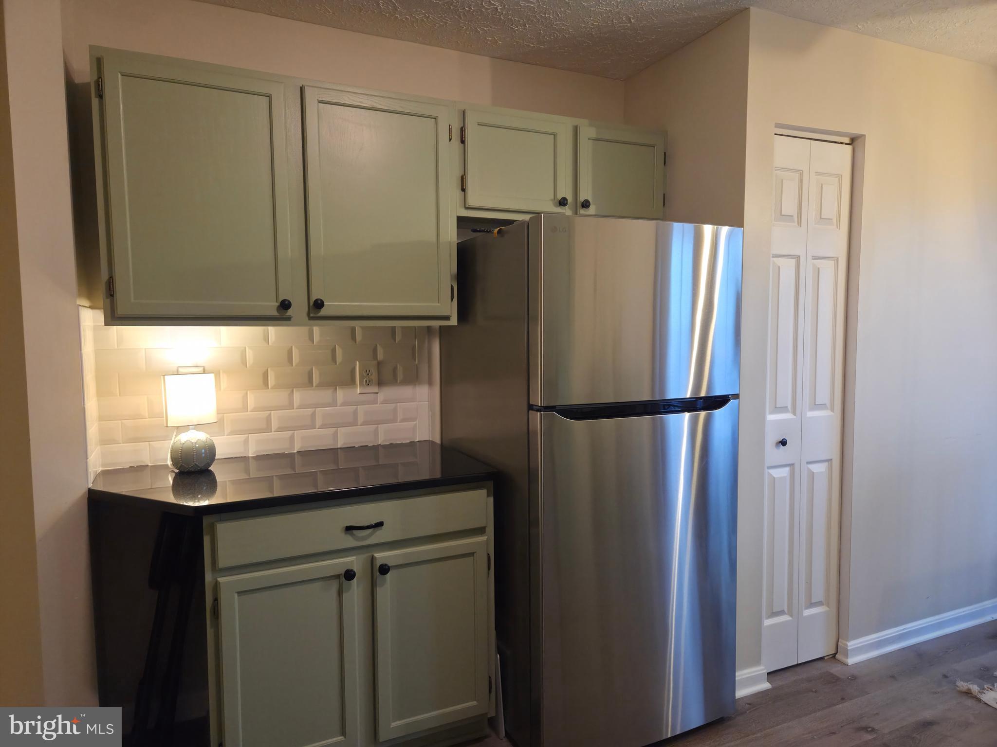 BAYLAND CONDO - Residential