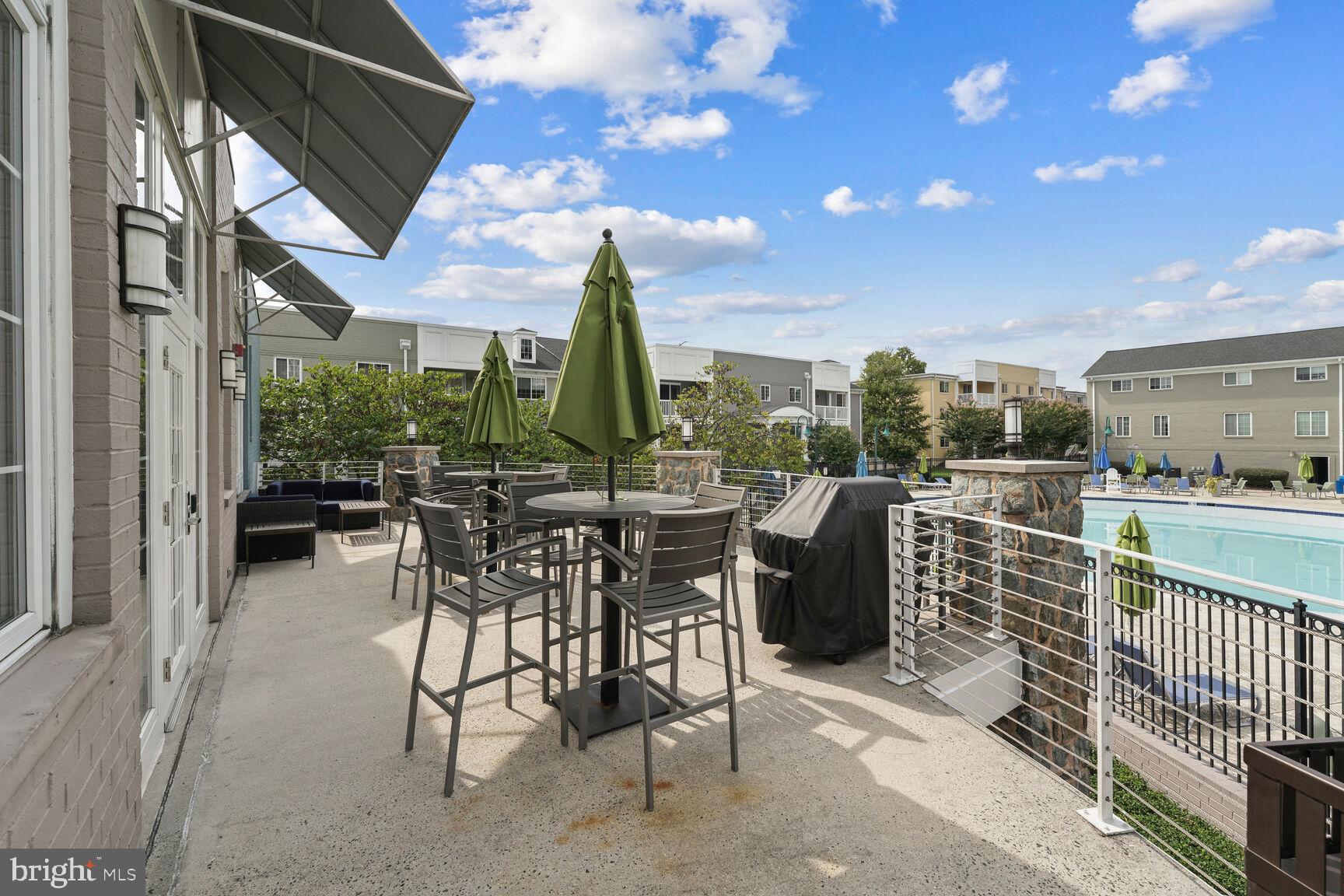 WEST VILLAGE OF SHIRLINGTON - Residential