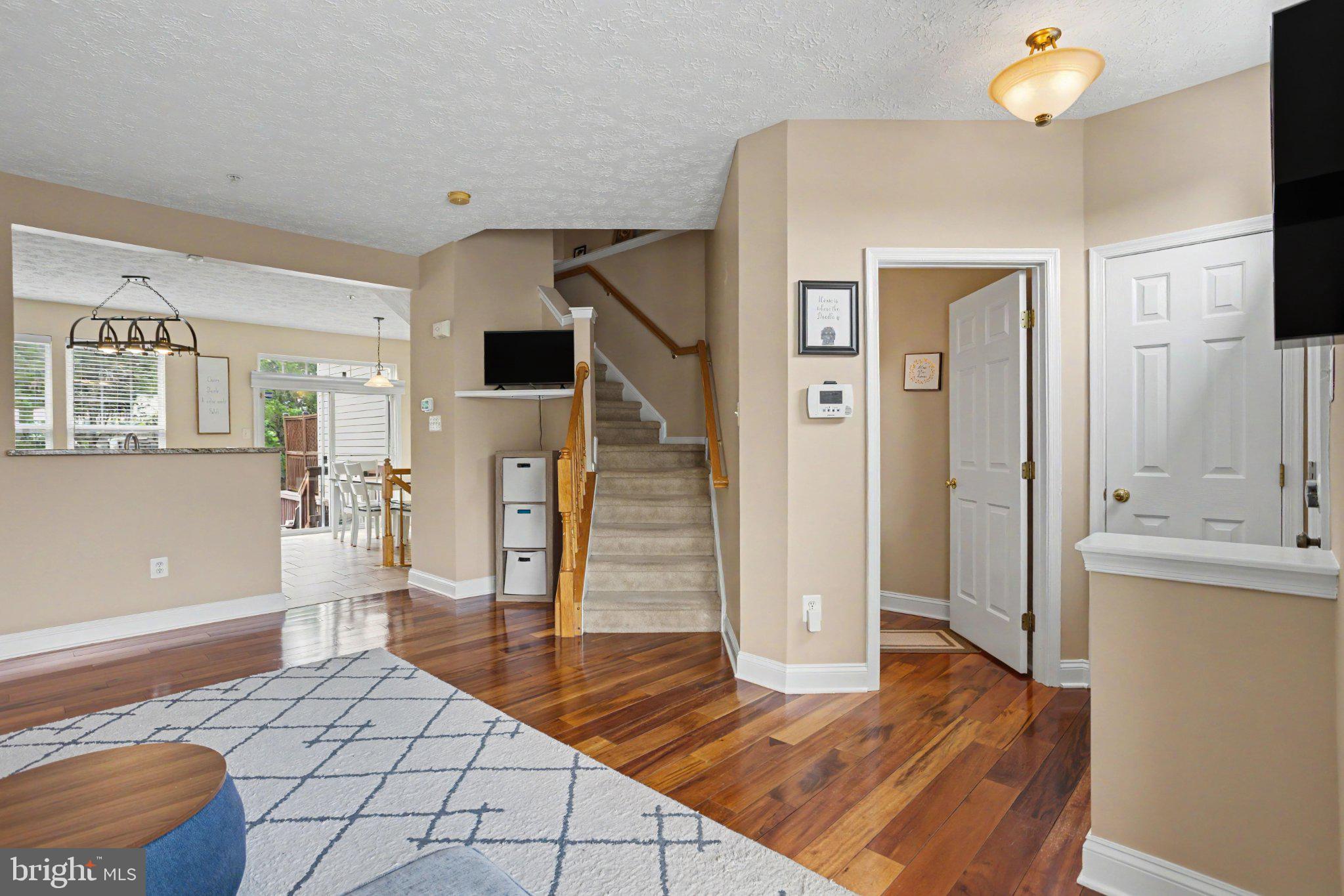 4544 GOLDEN MEADOW DRIVE