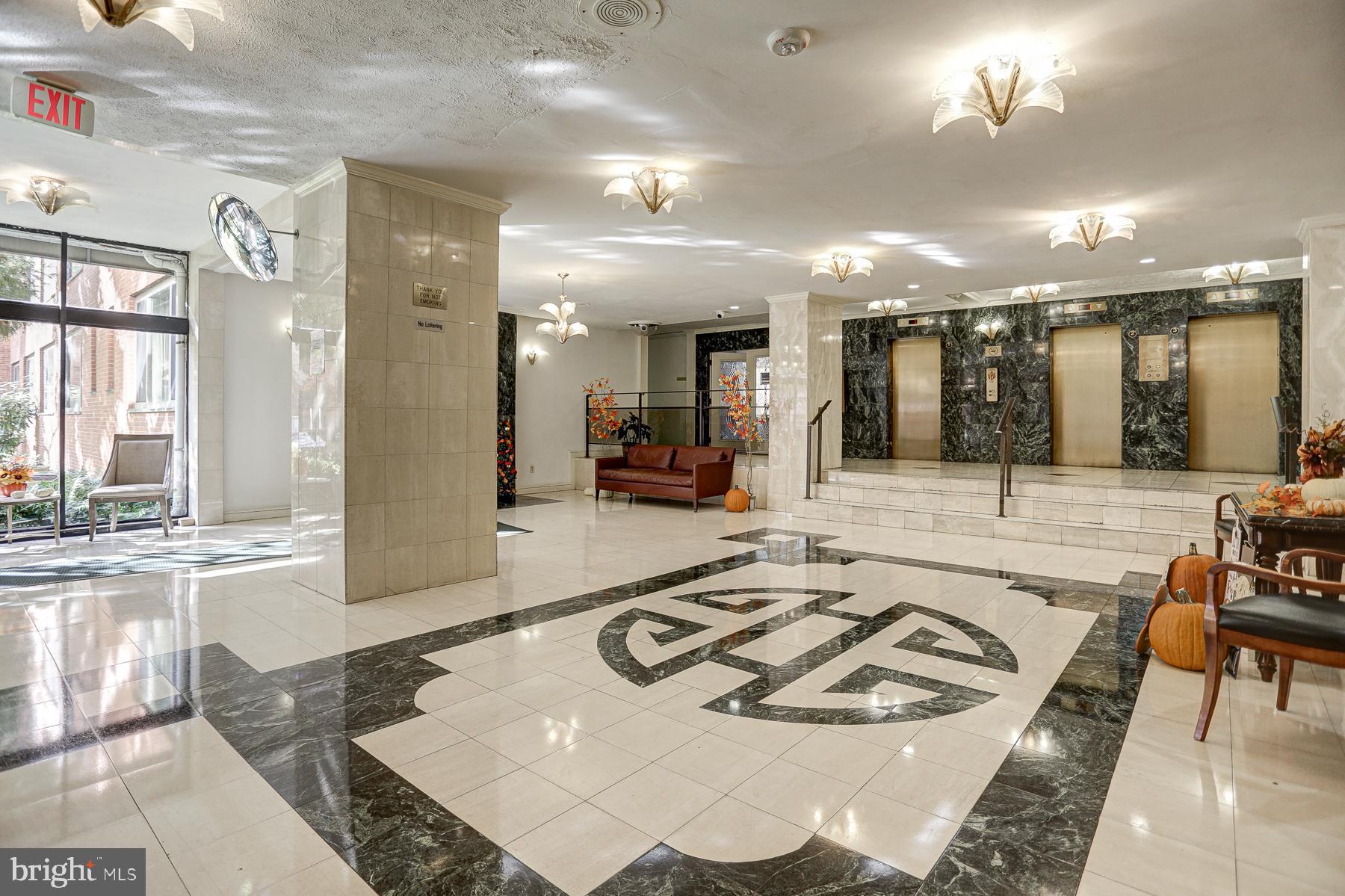 1121 ARLINGTON BOULEVARD 348