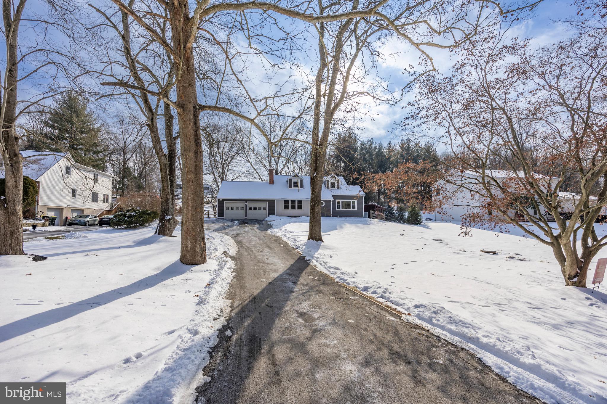 ROMAN VILLAGE - Residential