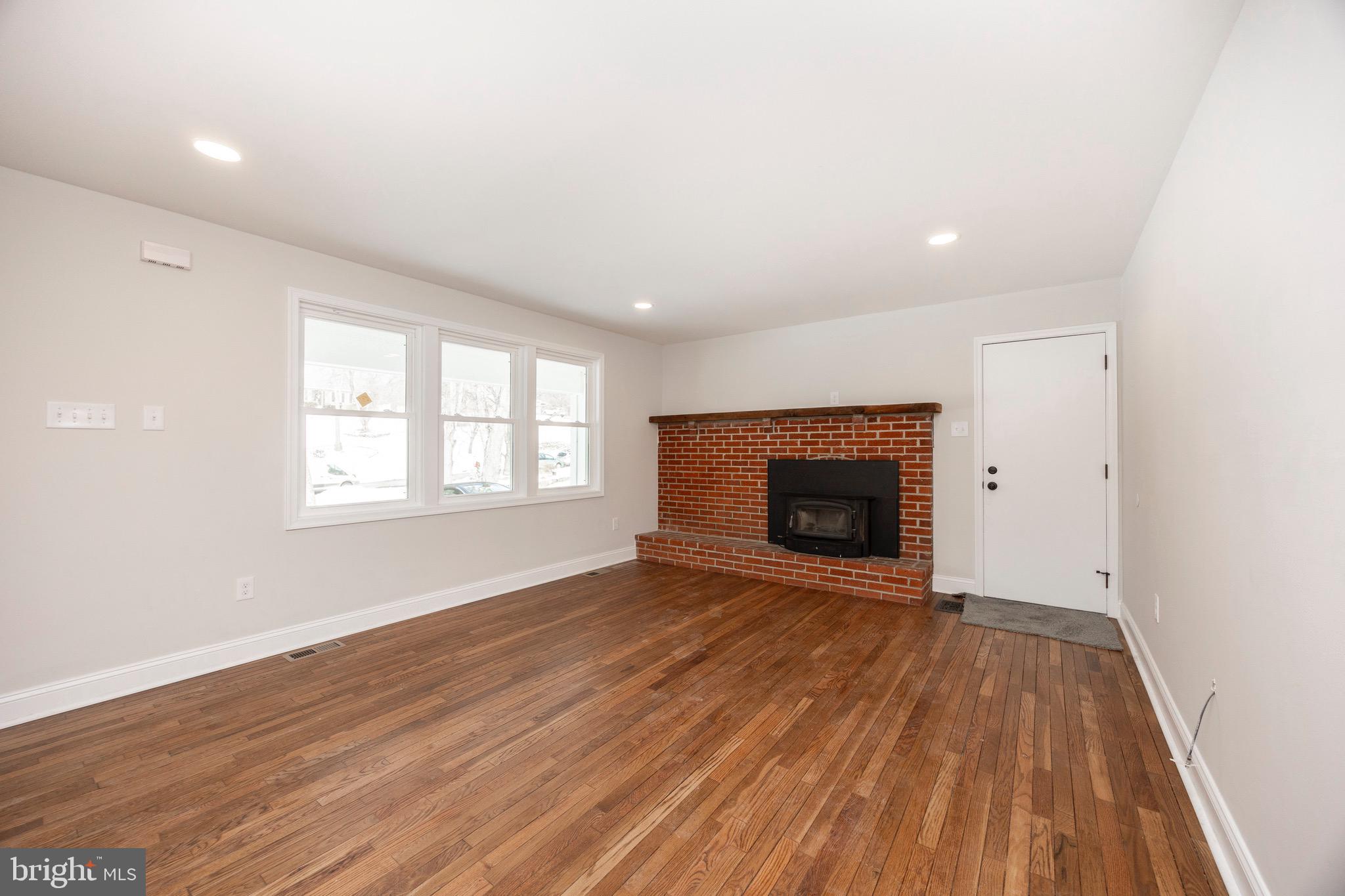 ROMAN VILLAGE - Residential