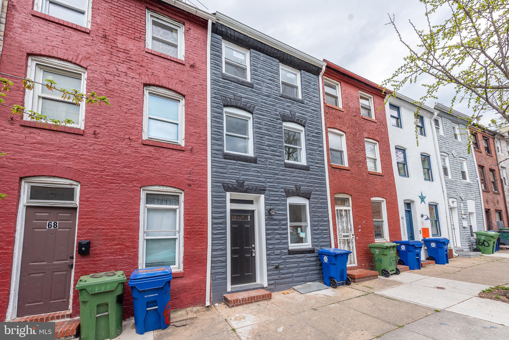 HOLLINS MARKET - Residential