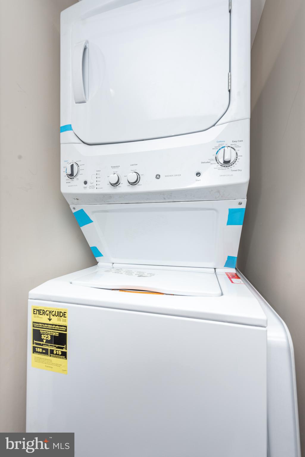 HOLLINS MARKET - Residential