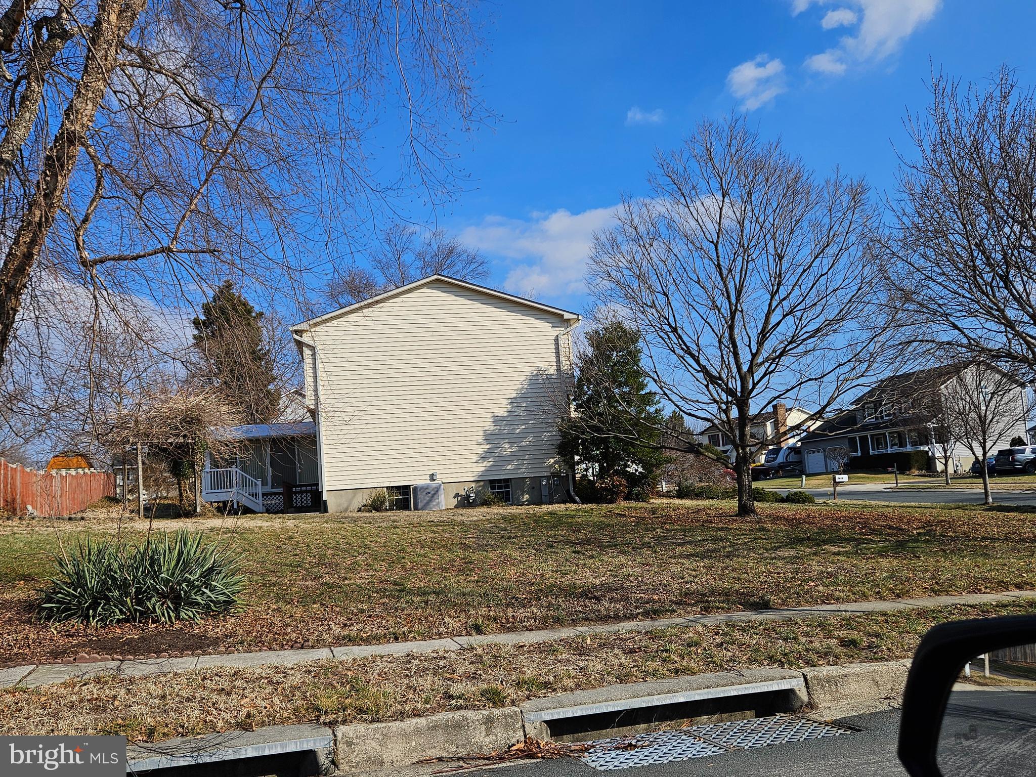 7818 HALEHAVEN COURT