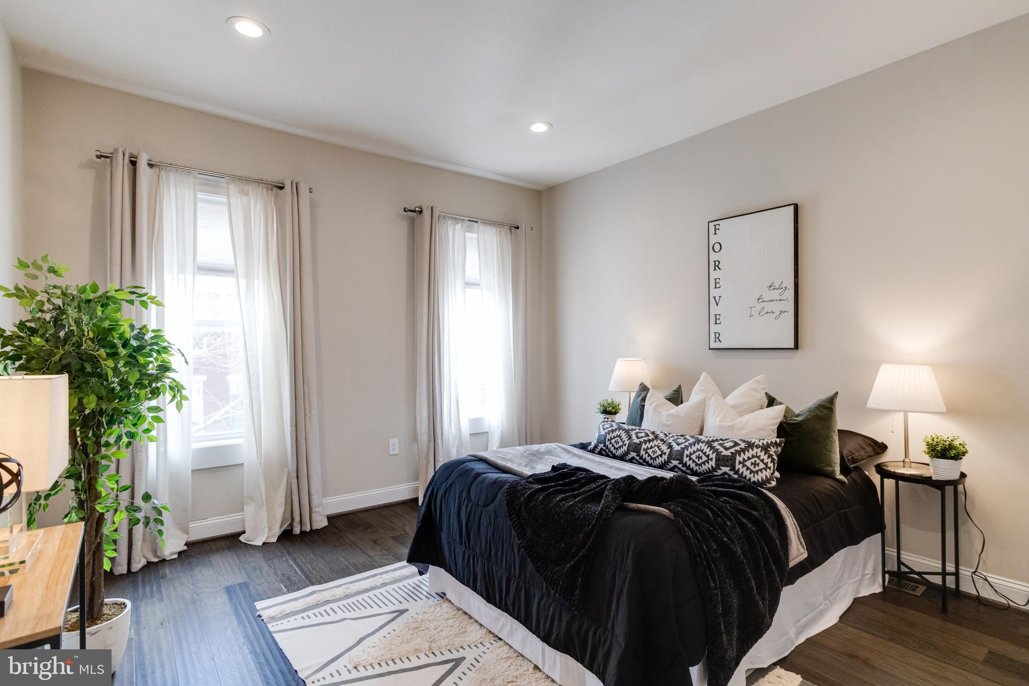 MCELDERRY PARK - Residential