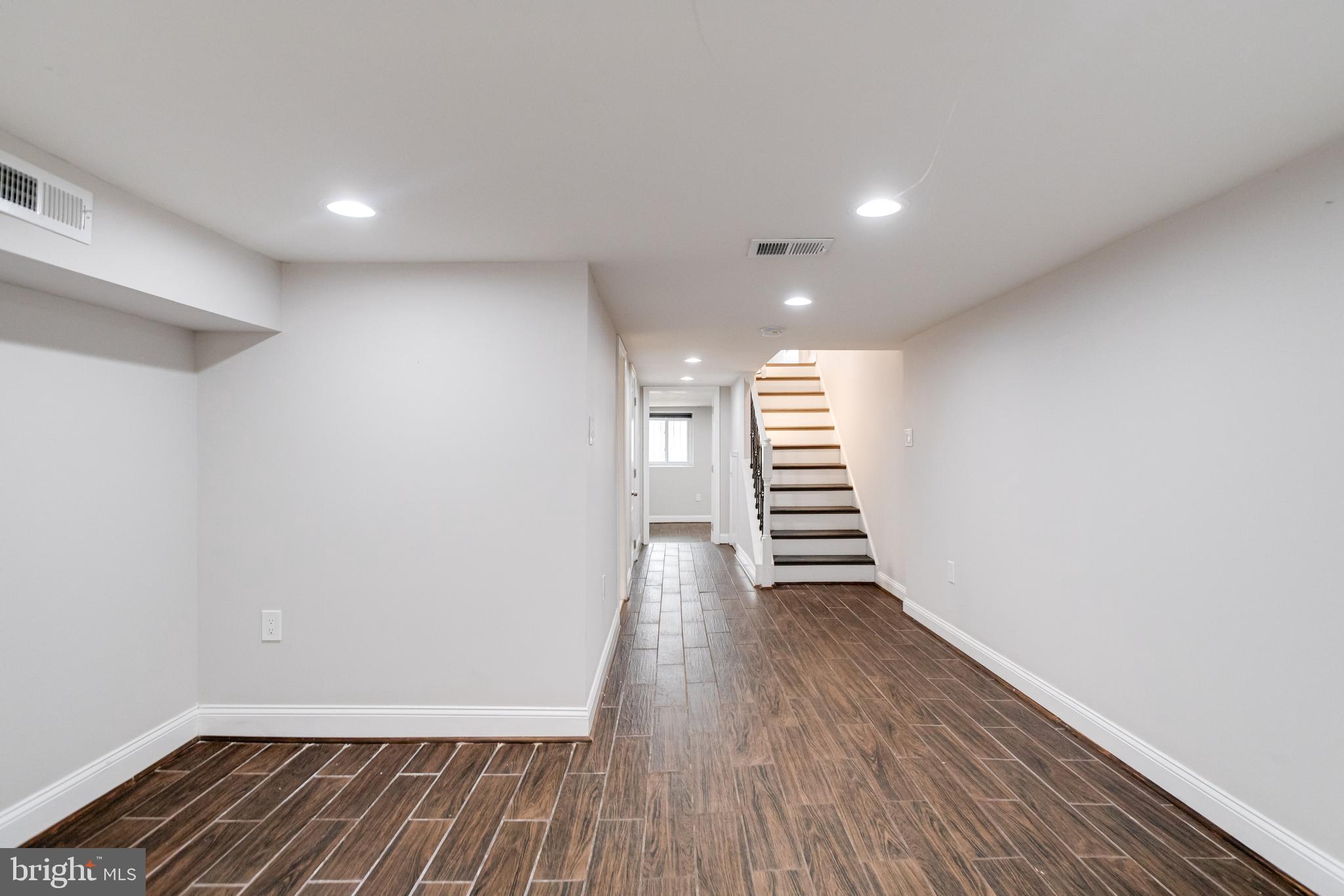 MCELDERRY PARK - Residential