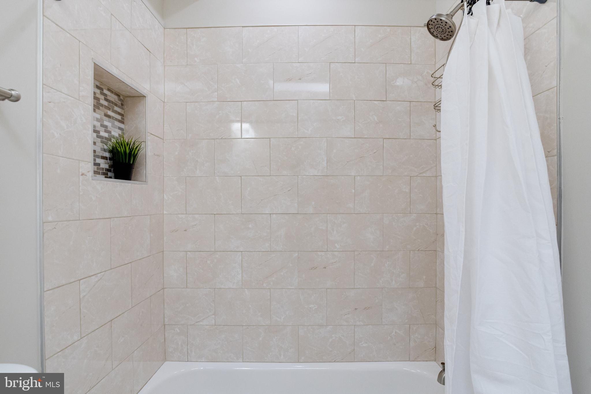 MCELDERRY PARK - Residential